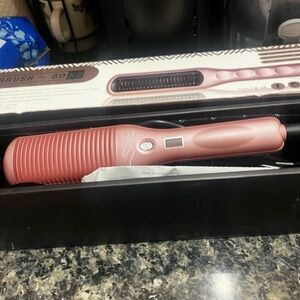 SHE By Beyond The Beauty Brush N Go X2 Ceramic Heat Brush Rose Gold -